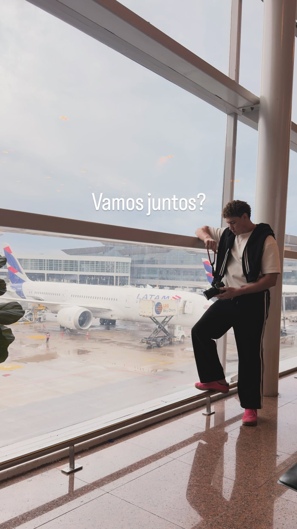 Eunivan rumo a Milão — Foto: Reprodução/Instagram