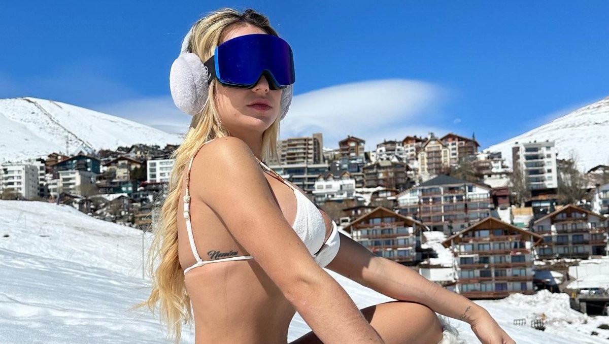 Gabi Martins se enfrenta a la nieve en bikini durante un viaje a Chile |  Noticias