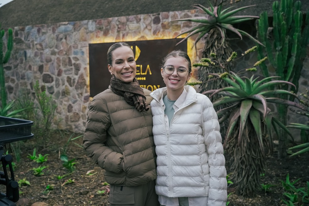 Ana Furtado e a filha, Isabella Oliveira — Foto: Divulgação Club Med