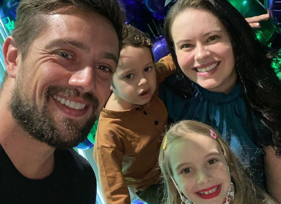 Rafael Cardoso e Mariana Bridi são pais de Aurora e Valentim — Foto: Reprodução/Instagram