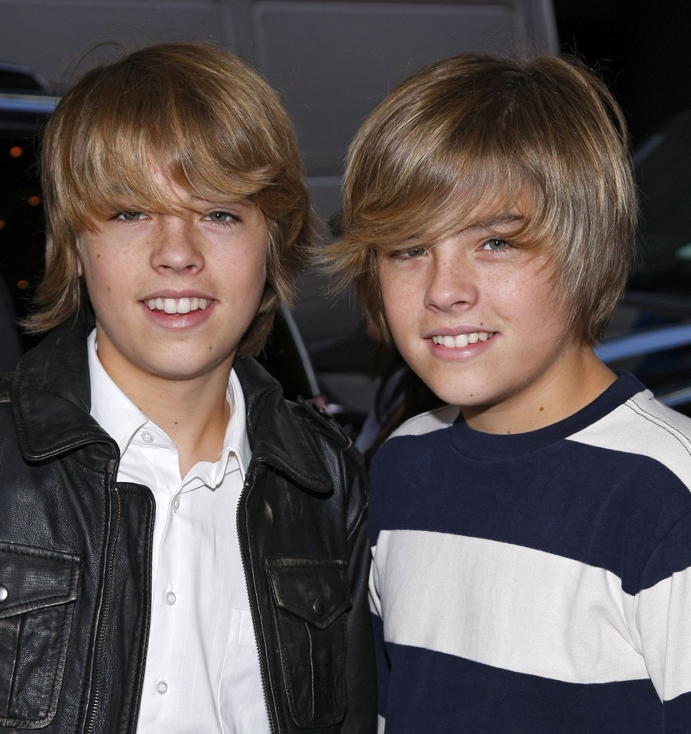 Cole e Dylan Sprouse com 14 anos de idade, em 2008 — Foto: Getty Images