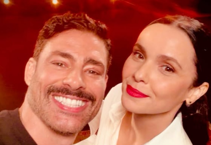 Cauã Reymond e Débora Falabella