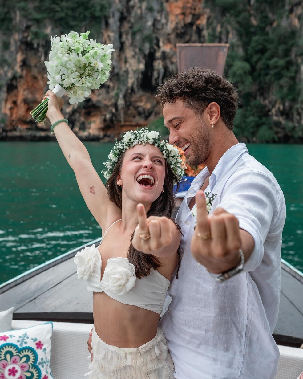 André Luiz Frambach e Larissa Manoela se casam pela segunda vez — Foto: Reprodução/Instagram
