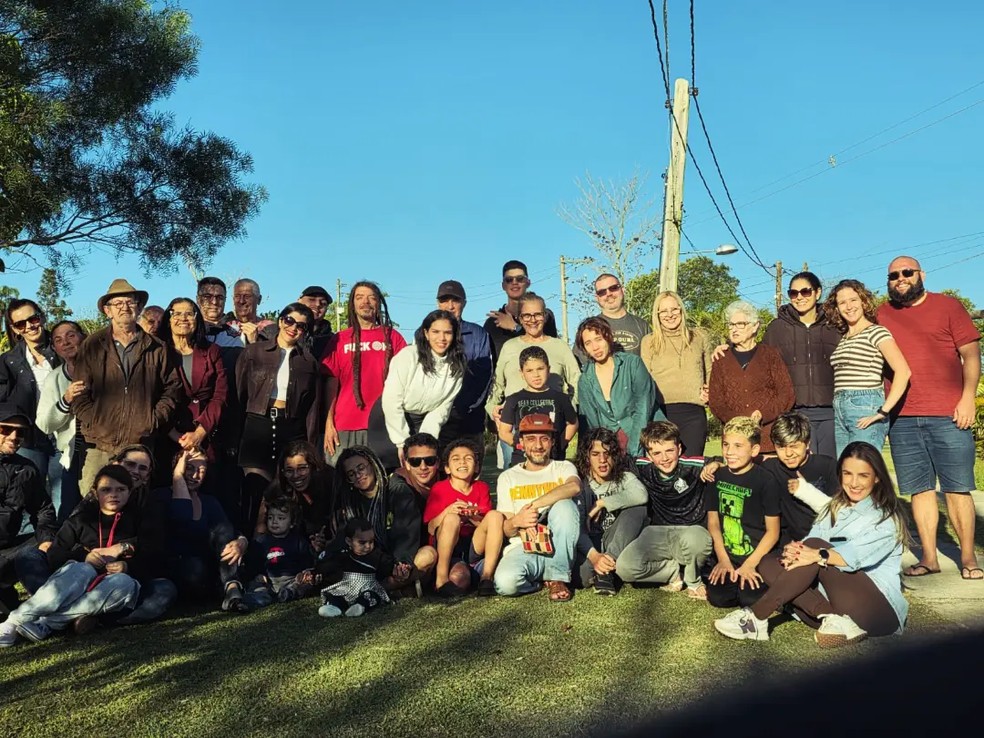Fredy Állan reúne amigos e familiares ao comemorar 41 anos — Foto: Reprodução/Instagram