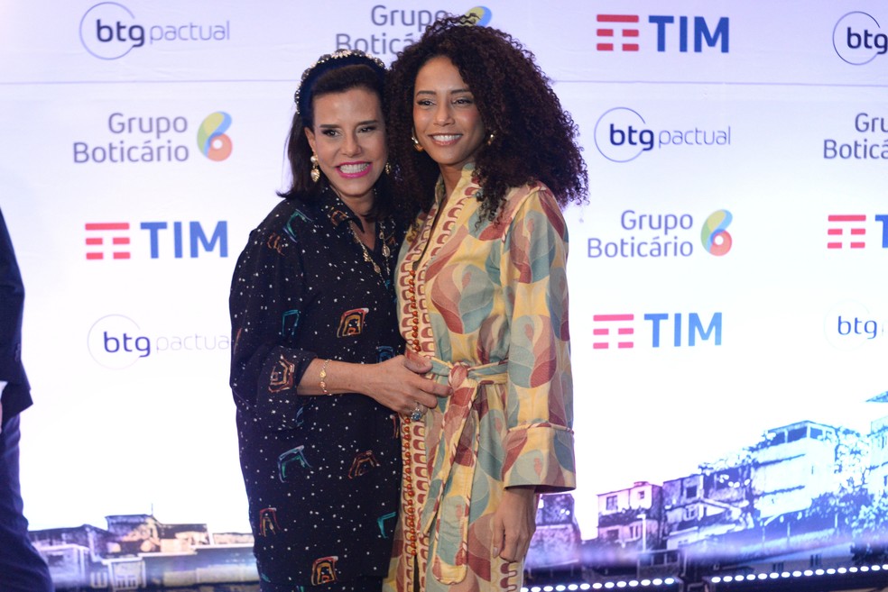 Narcisa Tamborindeguy e Taís Araujo — Foto: Adriano Ishibashi/BrazilNews