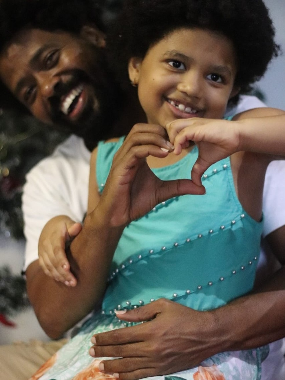 No BBB 26, Babu Santana fica surpreso ao saber que conhece filha de ...