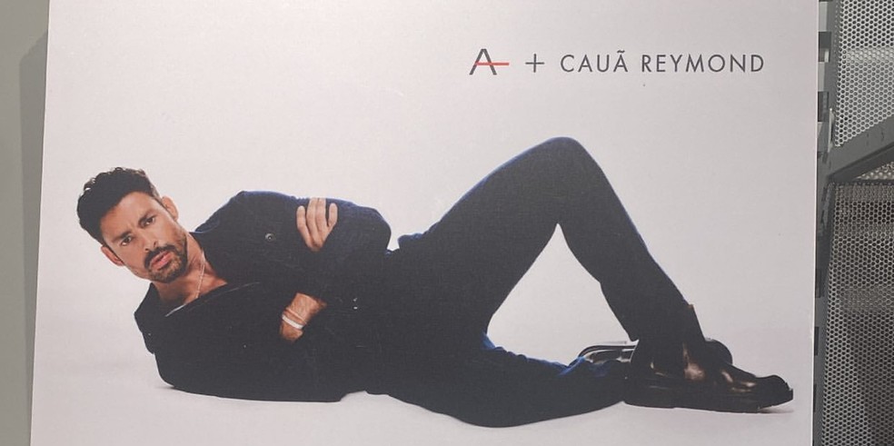 Cauã Reymond estrela campanha  — Foto: Instagram