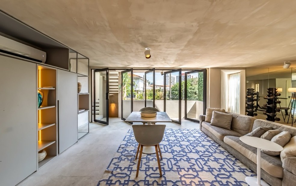 Casa nova de Bianca Andrade é descrita como 'brutalista com muita personalidade' e vale R$ 9 milhões; fotos — Foto: Reprodução/Instagram/@alebento.imoveis