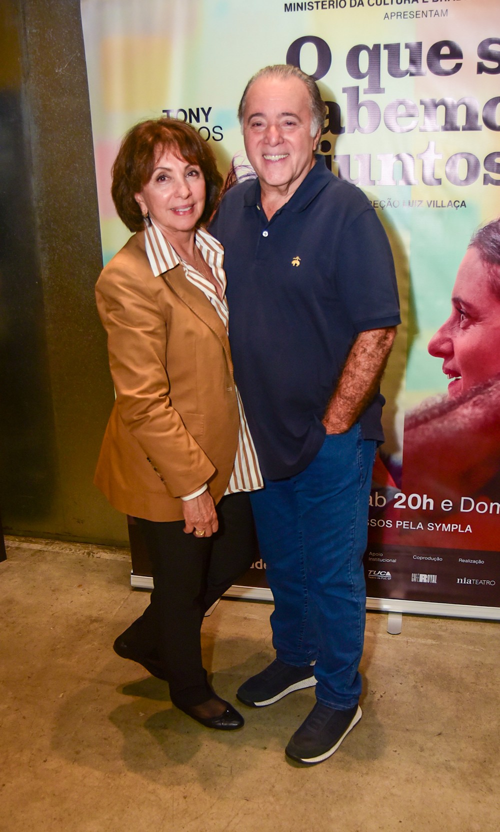 Tony Ramos recebe a esposa, com quem é casado há 56 anos, em peça