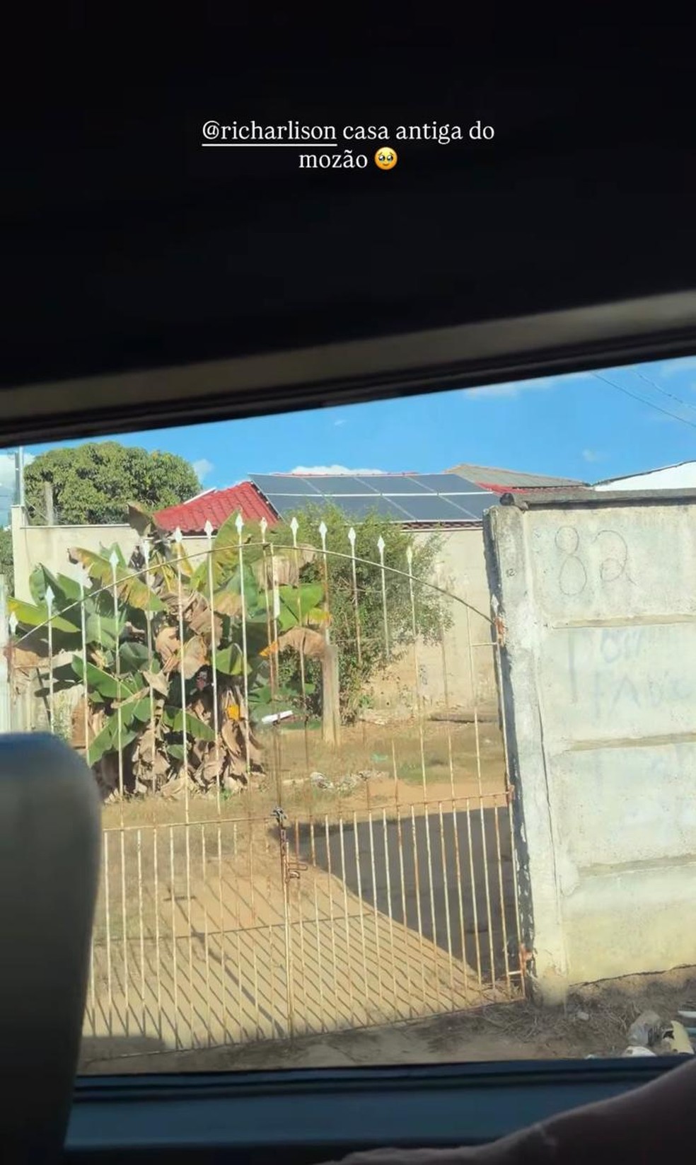 Amanda Araújo mostra casa onde Richarlison viveu a infância no Espírito Santo — Foto: Reprodução/ Instagram