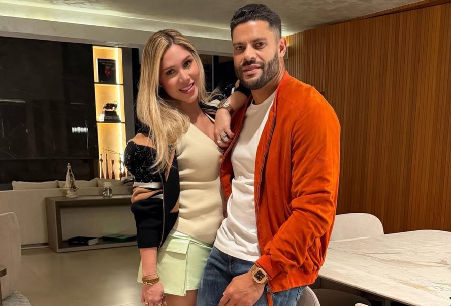 Hulk se declara para a esposa, Camila Ângelo: 'Admiração e cumplicidade'