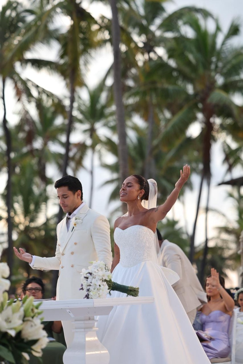 Sthe Matos abre álbum de fotos do casamento com Kevi Jonny — Foto: Divulgação