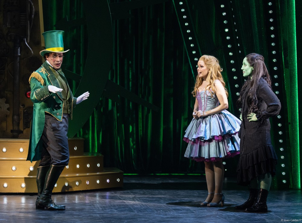 Nova montagem de 'Wicked' em SP é mais tecnológica e emocionante