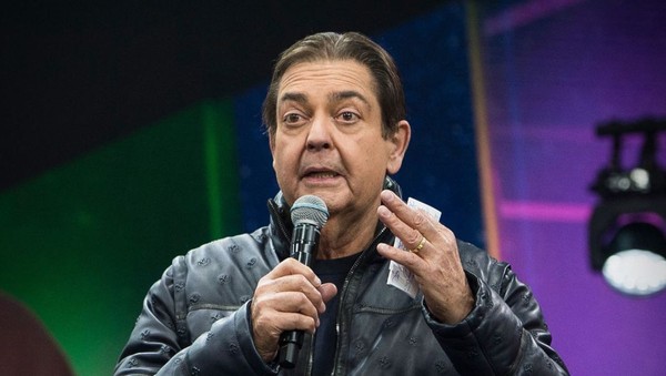 Faustão em sua última gravação na Band — Foto: reprodução / instagram