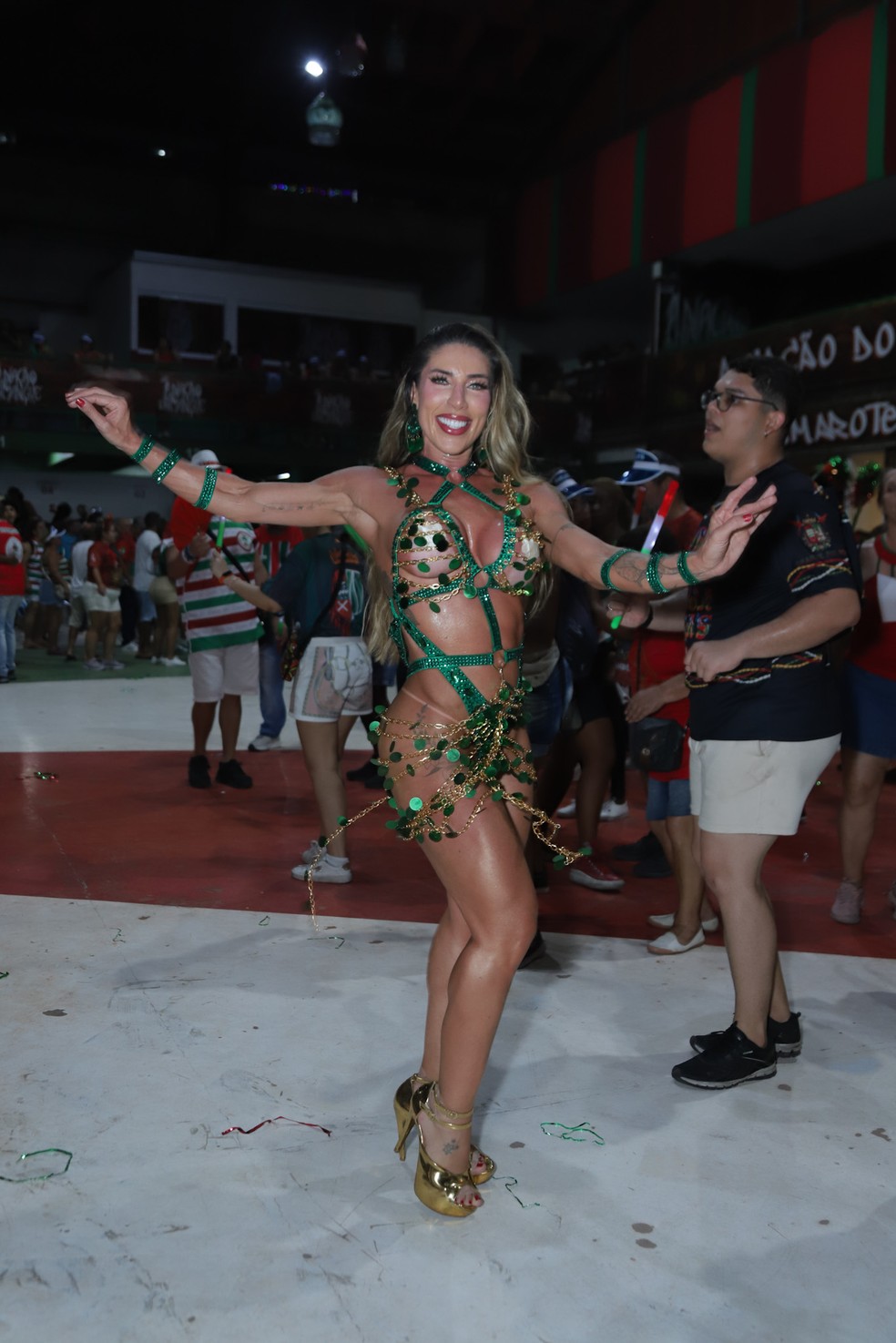 Tati Minerato — Foto: THIAGO MATTOS E DANIEL PINHEIRO/BRAZIL NEWS