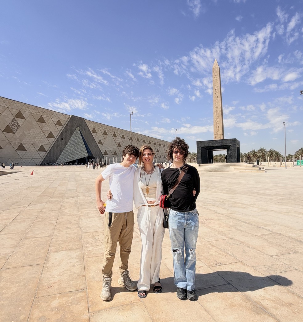 Luciana Gimenez viaja com os filhos — Foto: Arquivo pessoal