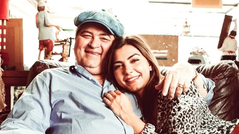 Filha de Datena, Letícia Datena se declara para o namorado, Samy Dana