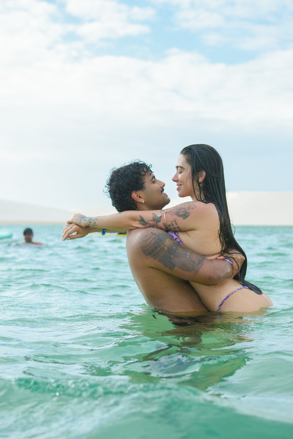 Lucas Pizane e Giovana — Foto: Will Dias / Brazil News