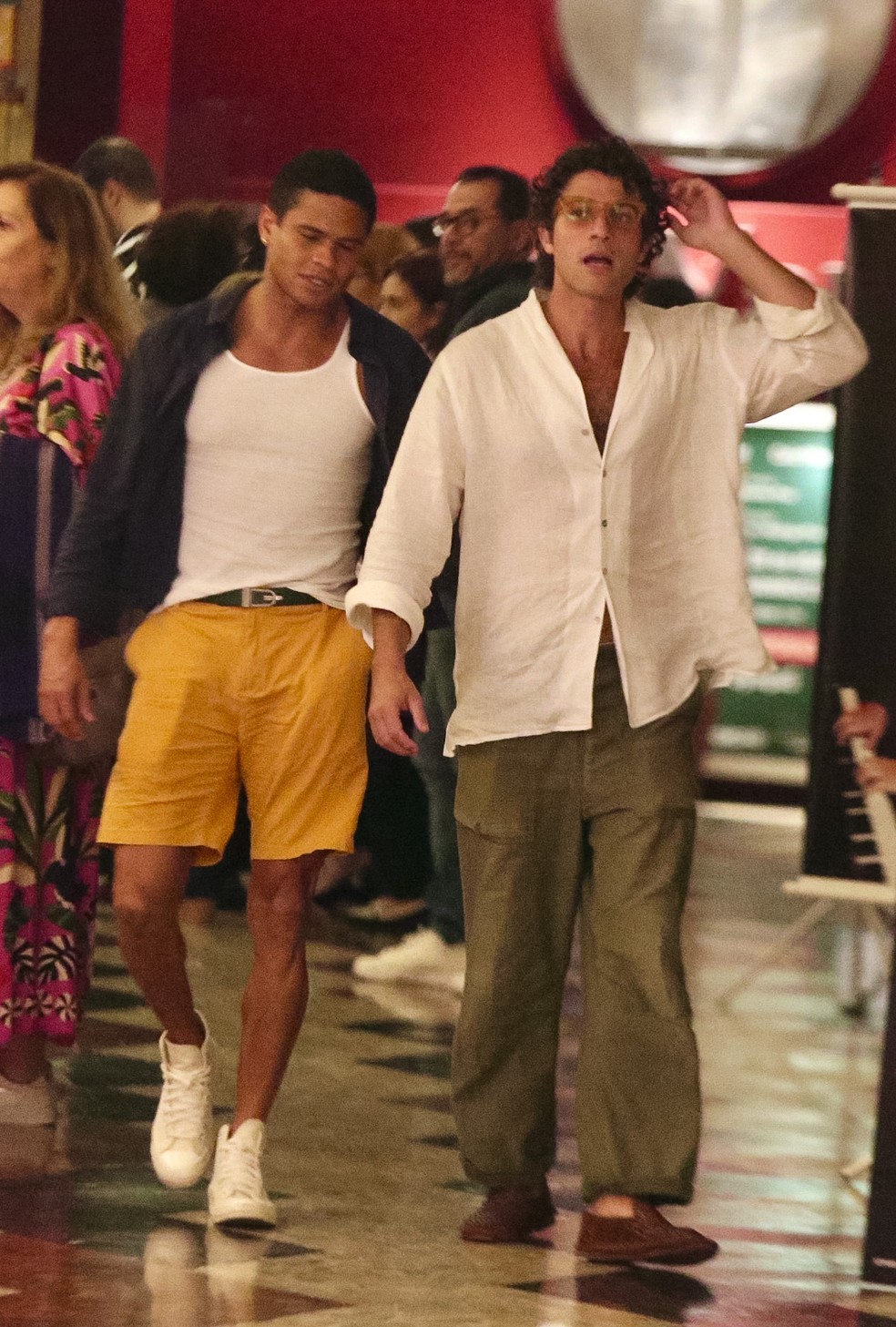 Gui Ferraz e Chay Suede — Foto: Thiago Martins/AgNews