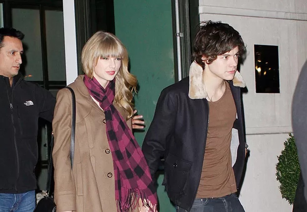 Taylor Swift e Harry Styles em 2013, antes do término do namoro — Foto: Getty Images