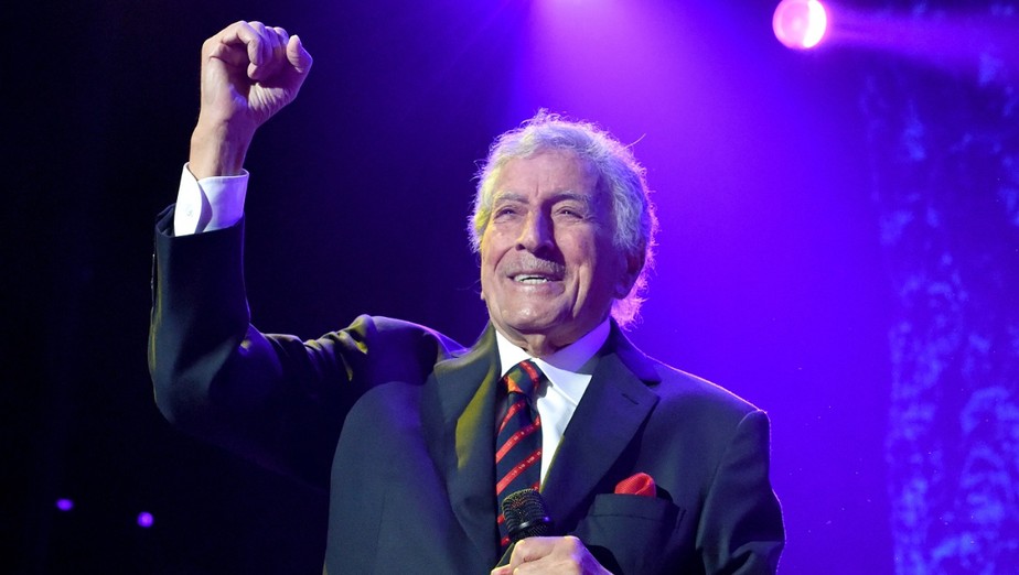 Morre Tony Bennett, ícone do jazz e do pop, aos 96 anos