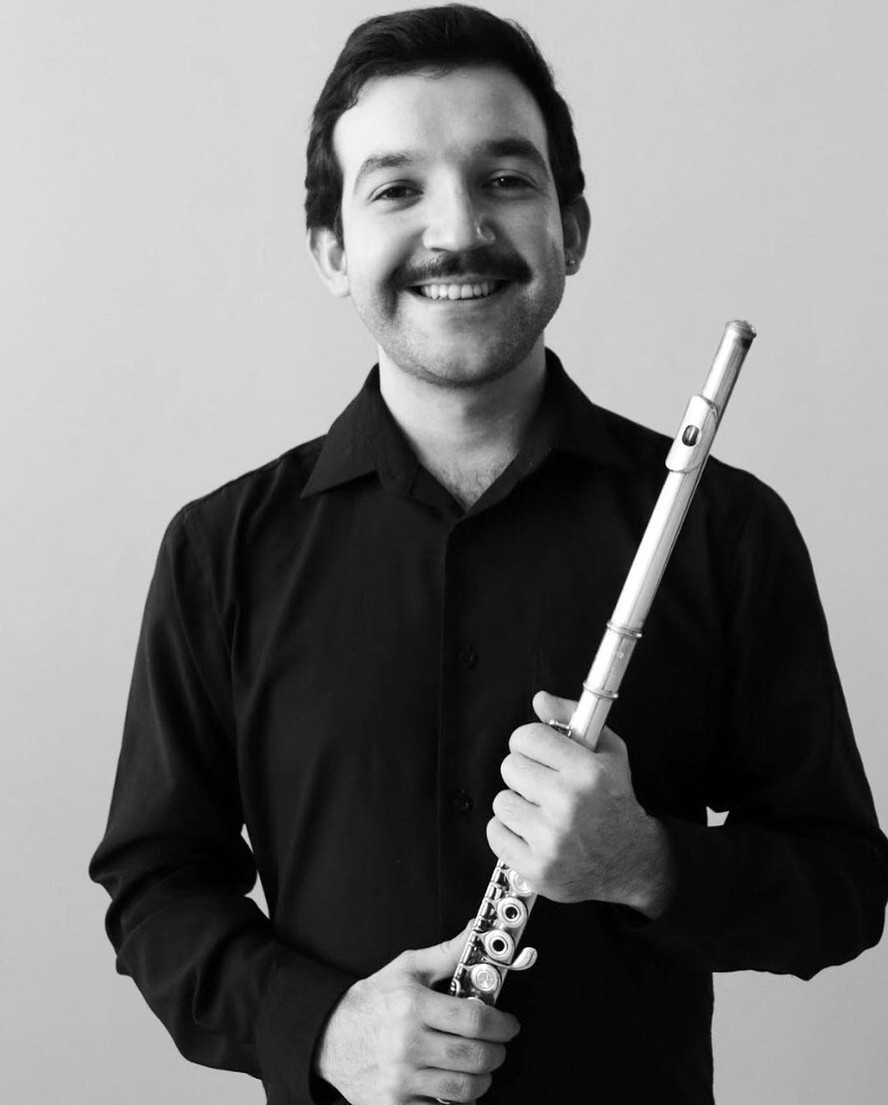 O músico Jônatas Monteiro de Oliveira da Silva