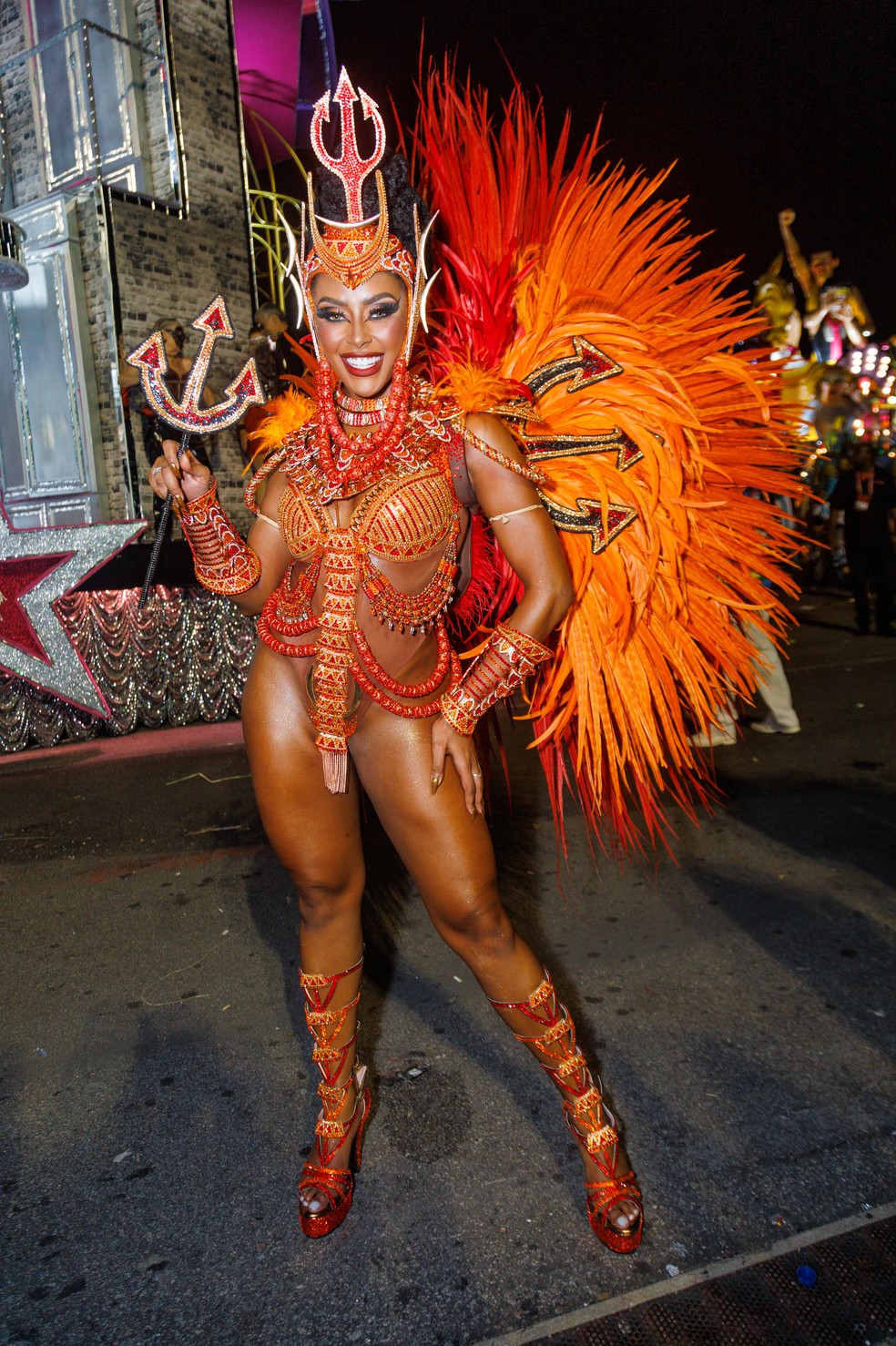 Madu Fraga, Rainha de Bateria da Vai-Vai &mdash; Foto: Clayton Felizardo/Brazilnews