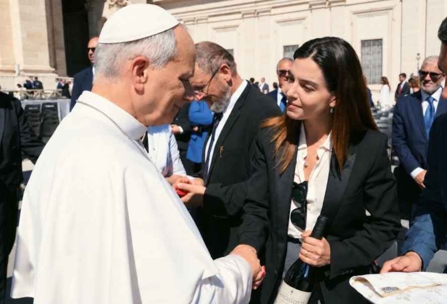 Giovanna Lancellotti mostra encontro com papa Leão XIV: 'Experiência profunda'