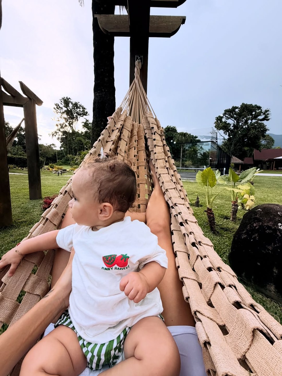 Bruna Biancardi abre álbum de férias com filhas e amigas — Foto: Reprodução/Instagram