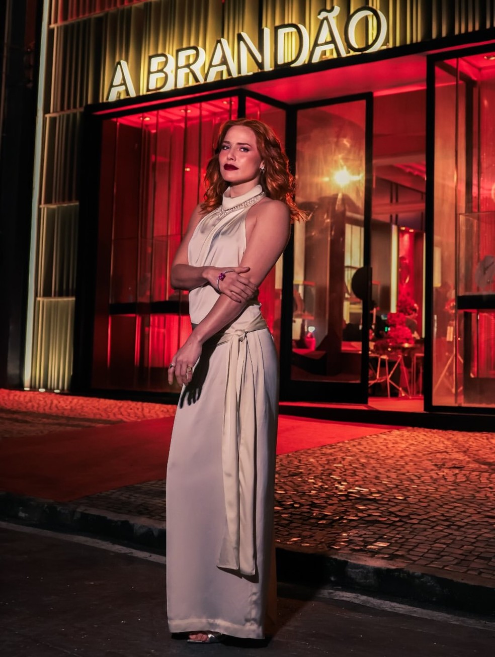 Letícia Colin caracterizada para a nova fase de Adriana em 'Quem Ama Cuida' — Foto: Victor Antunes/TV Globo