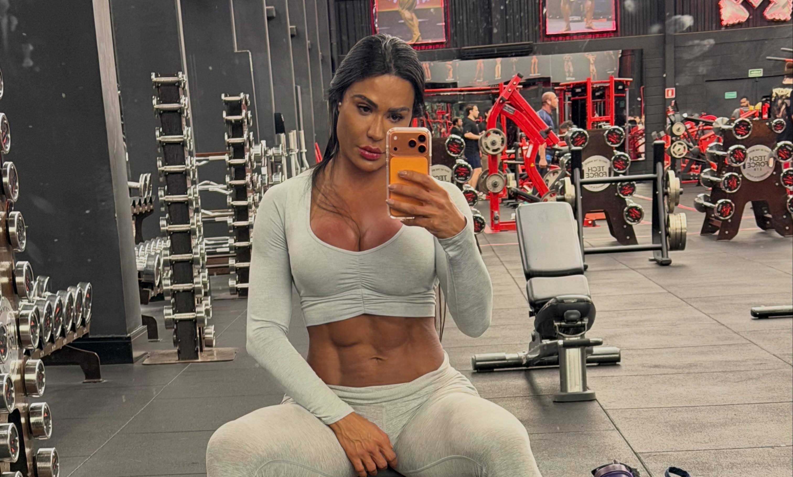 Gracyanne Barbosa adquire 'frescura' fitness: 'Depois de uma vida inteira'