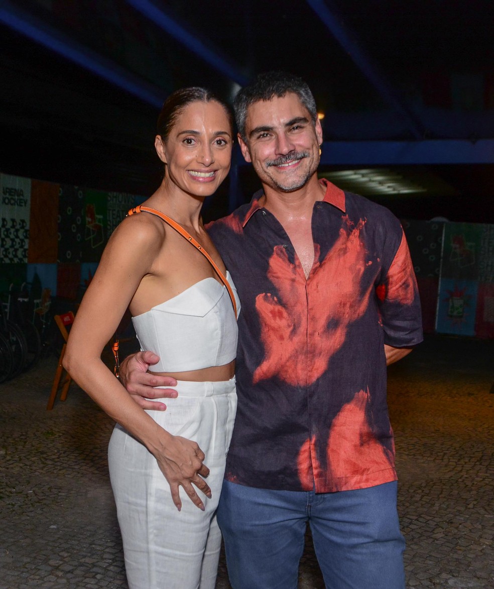 Namorado de Camila Pitanga se declara e abre intimidade: 'Está gostosa ...