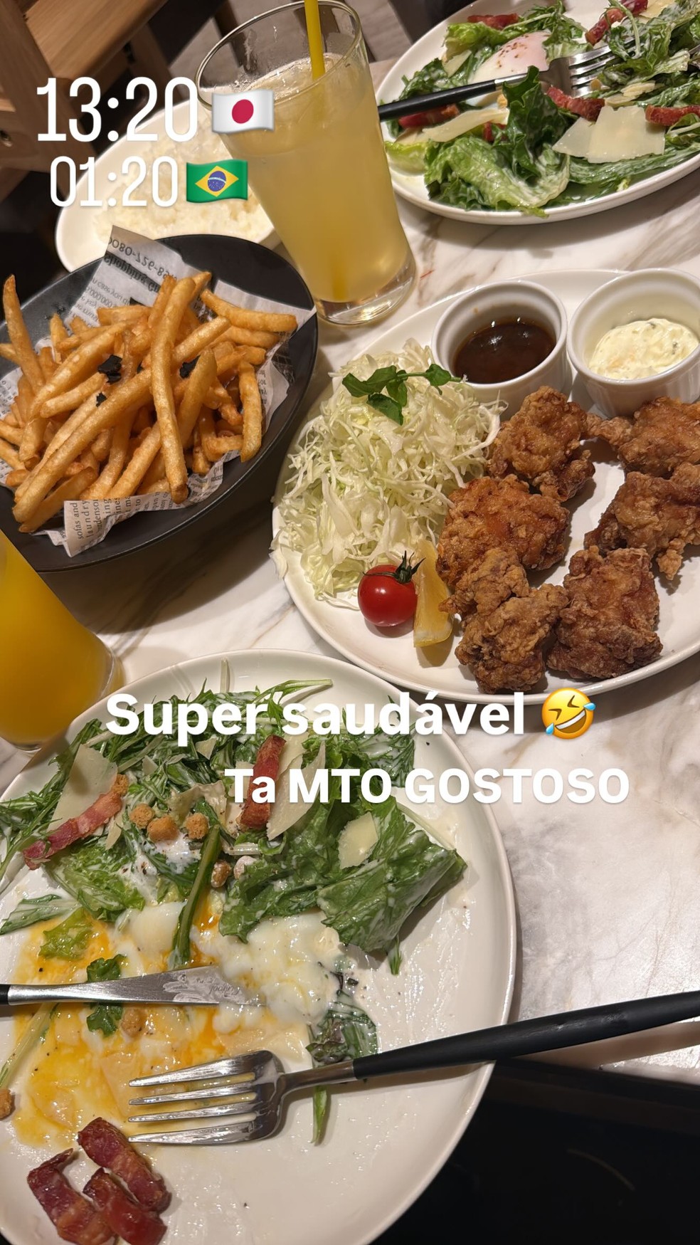 Virginia Fonseca mostrou almoço com robôs no Japão — Foto: Reprodução/Instagram