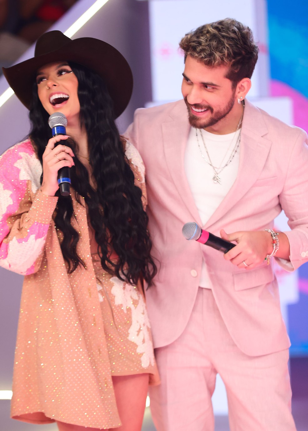Ana Castela e Gustavo Mioto &mdash; Foto: Brazilnews