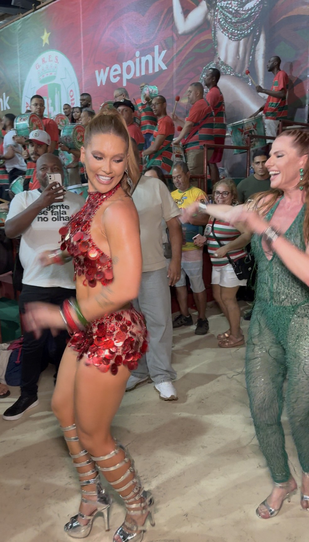 Virginia Fonseca e Karen Lopes — Foto: Paes Lemes Produções