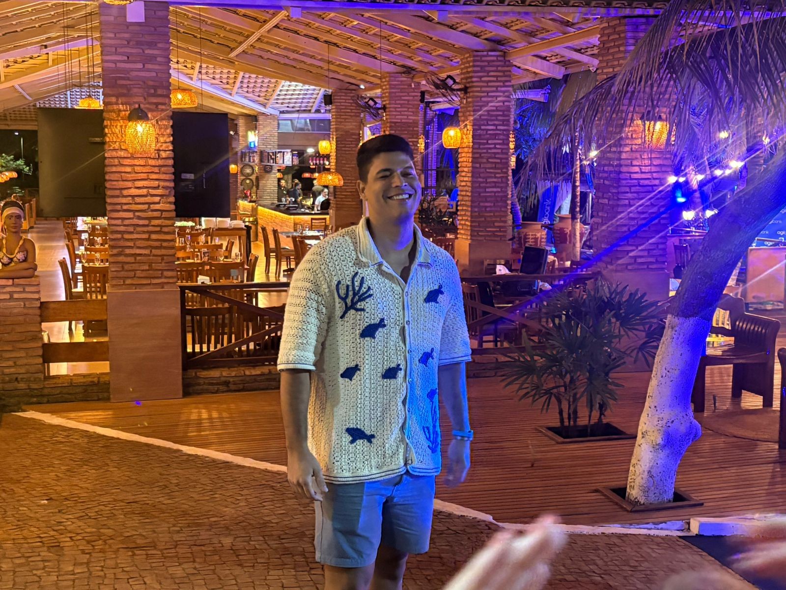 São João da Thay: Ex-BBBs e famosos brilham em luau azul no Maranhão