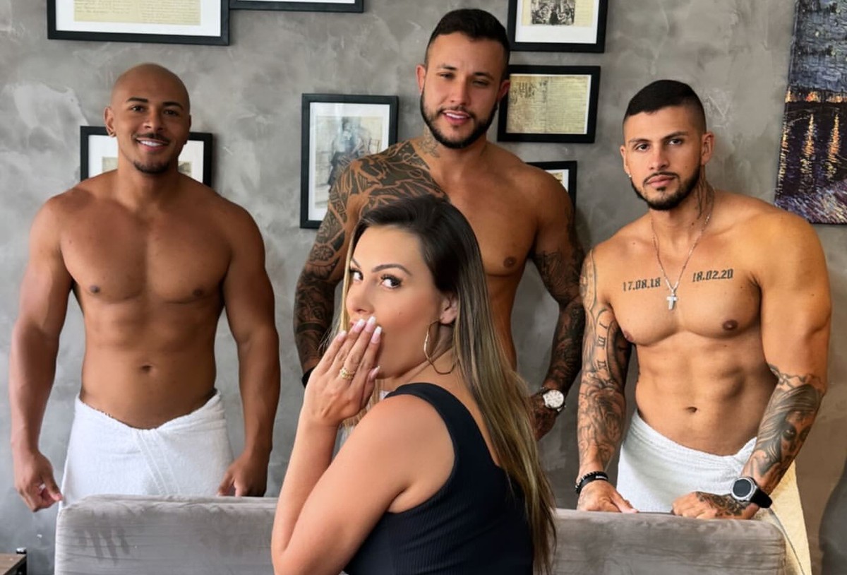 Tegan James Hot