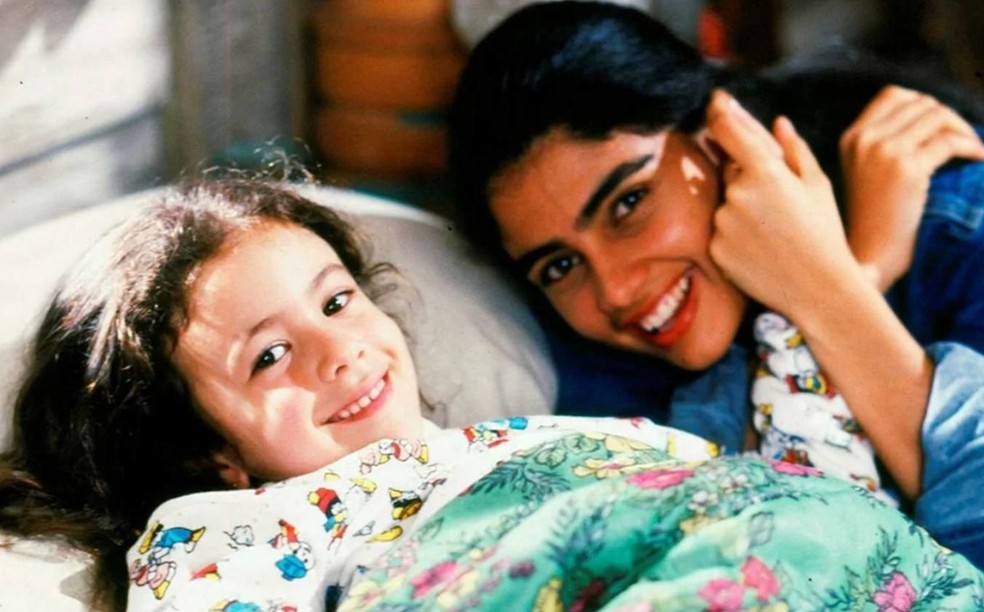 Carolina Pavanelli e Patrícia França, como Laleska e Cláudia, em 'Sonho Meu' (Globo, 1993) — Foto: Divulgação/TV Globo
