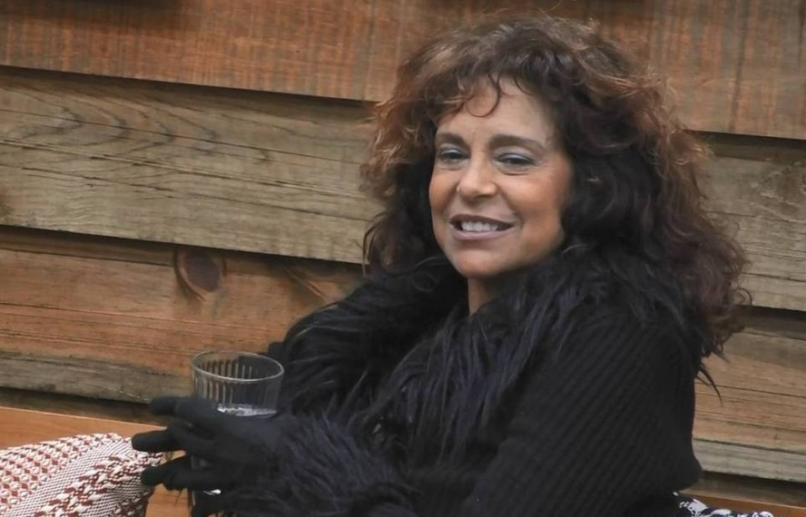 Giovanna Gold faz parte do time de participantes de 'A Fazenda 18'