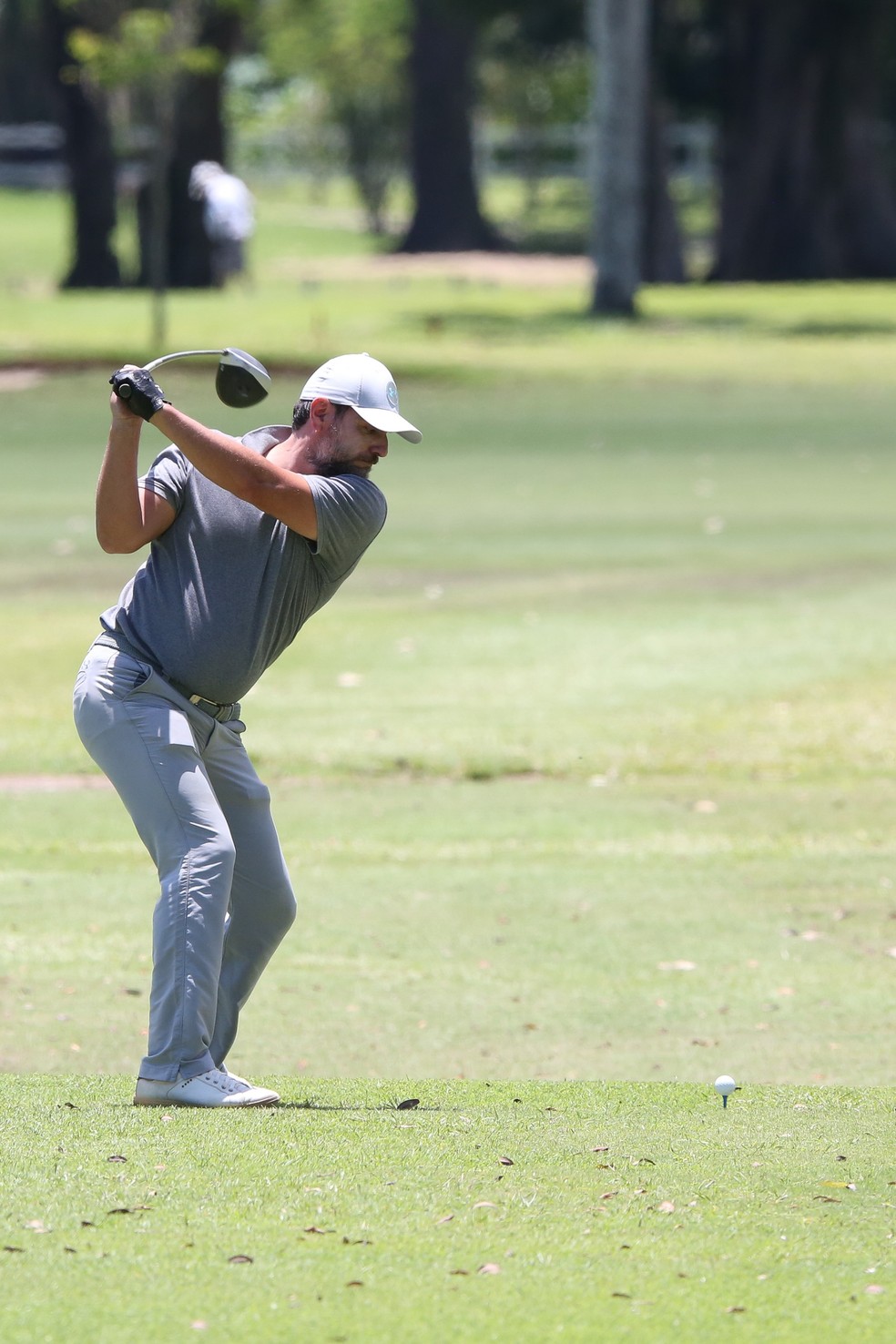 Rodrigo Lombardi joga golfe — Foto: Dilson Silva /Agnews
