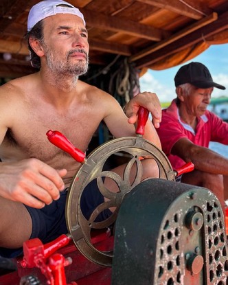 Rodrigo Santoro em expedição pela região amazônica