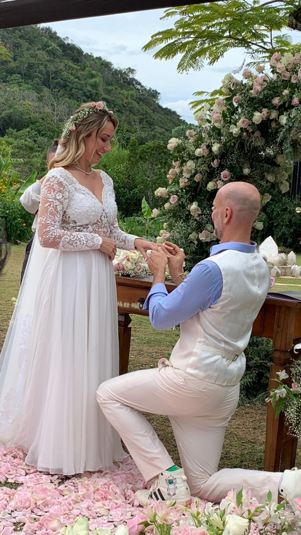 Fernando Scherer e Dianeli Geller se casam em Florianópolis — Foto: Reprodução/Instagram