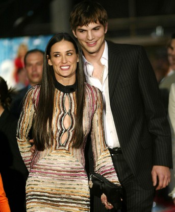 Demi Moore e Ashton Kutcher na première de 'As Panteras', em 2003