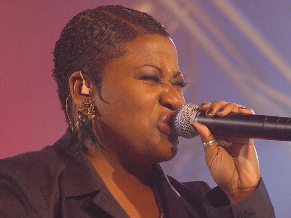 Vanessa Jackson na época em ganhou o 'Fama', em 2002 — Foto: TV Globo/Divulgação