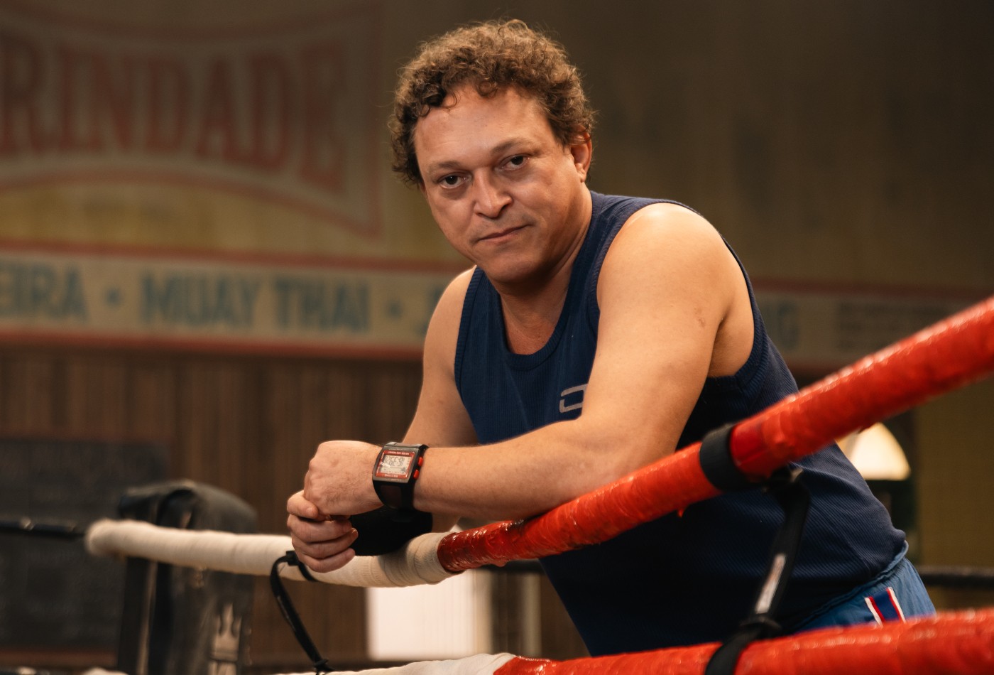 Fabio Lago revela mudanças físicas para viver treinador em 