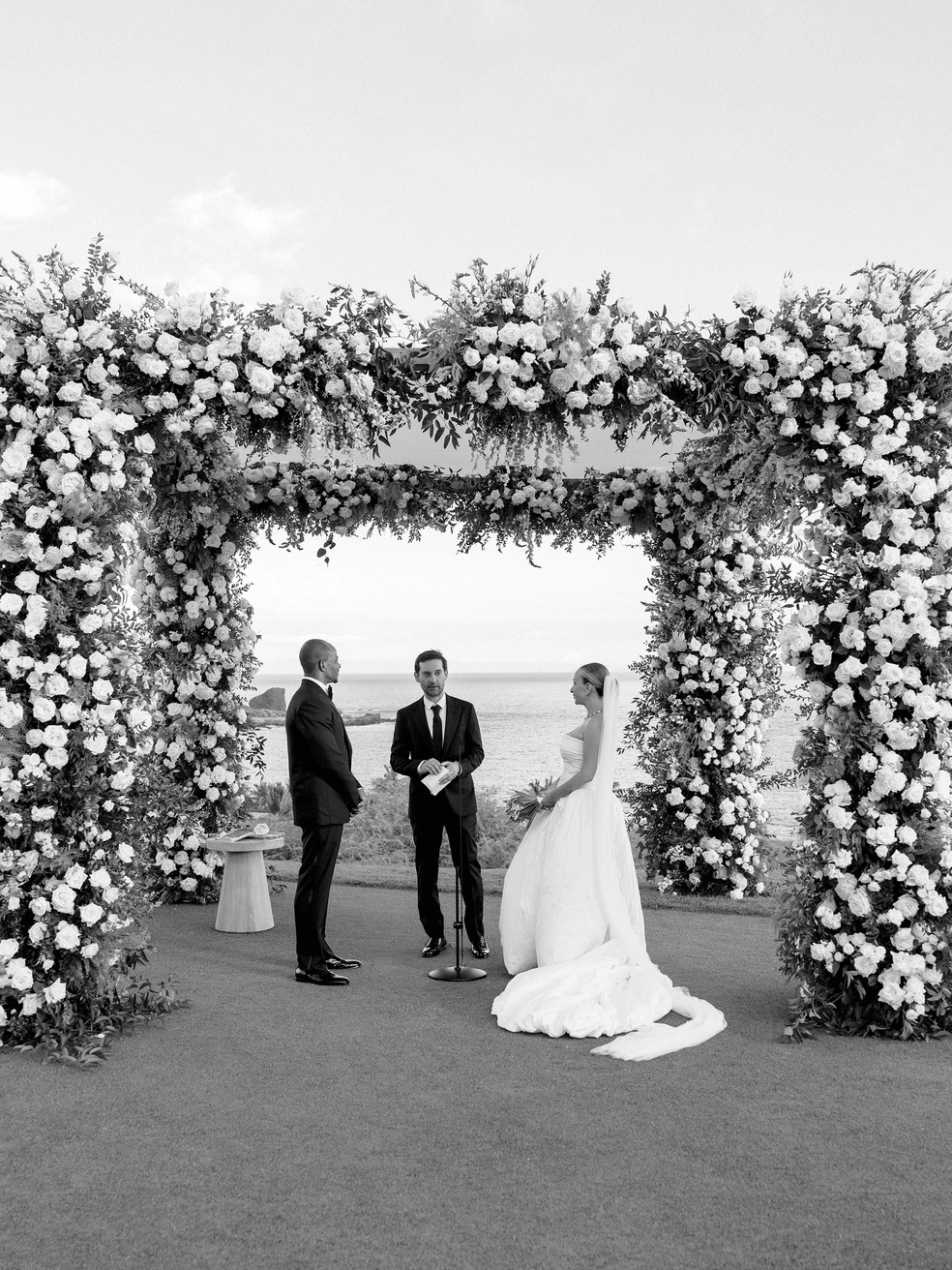 Tobey Maguire celebrou casamento da ex — Foto: José Vila
