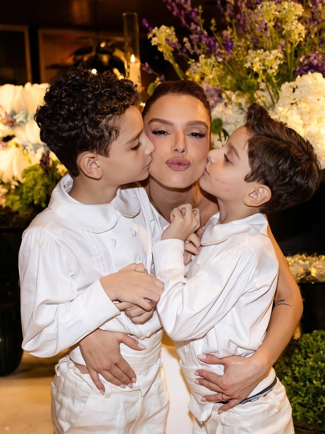 Giovanna Lancellotti e Gabriel David se casam no Rio; noiva veste ...