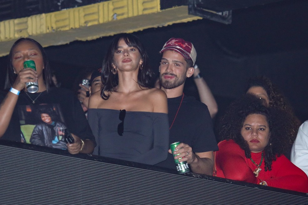 Bruna Marquezine e João Guilherme — Foto: Lucas Ramos/BrazilNews