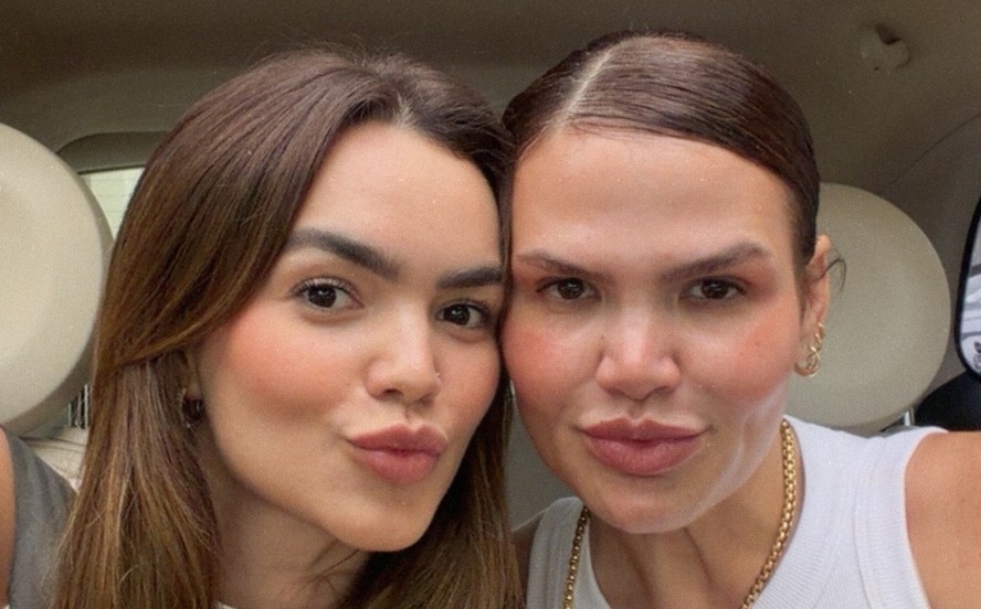 Sósias? Suzanna Freitas e Thais Carla se encontram e colocam ...