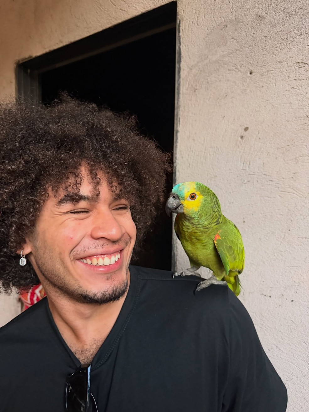 Pietro Cadete, filho de Rainer Cadete, completa 19 anos e ganha homenagem do pai — Foto: Reprodução/Instagram